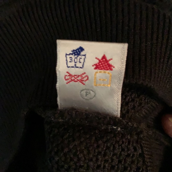 Man’s Vest - Picture 4 of 4